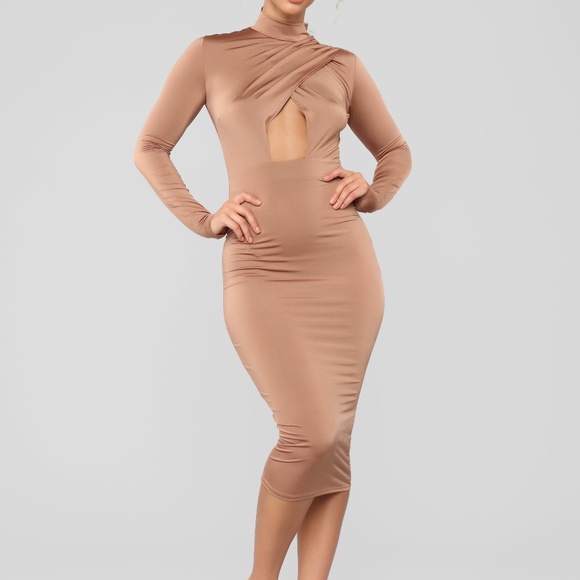 Fashion Nova - Don't Hold it Against Me Dress - Picture 8 of 10